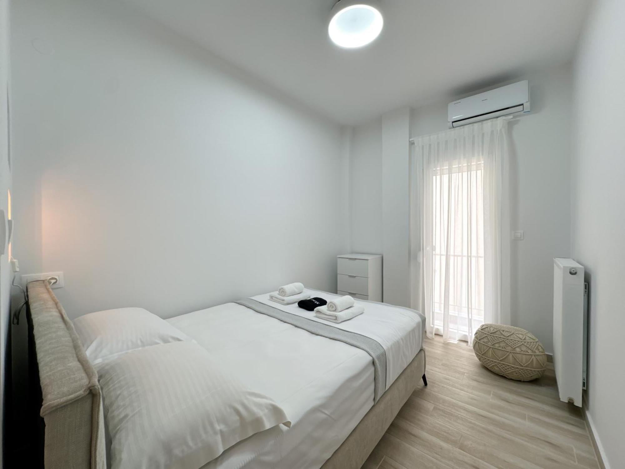Luxury Downtown Apartment Guya テッサロニキ エクステリア 写真